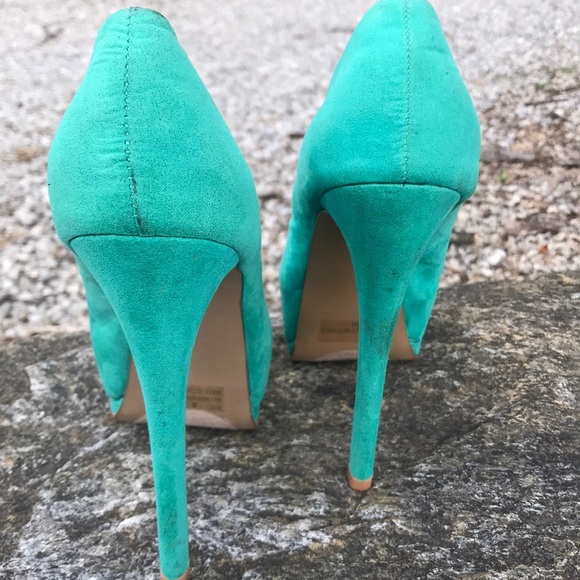Sharp Teal high heeled shoes Charlotte Russe - Picture 5 of 8